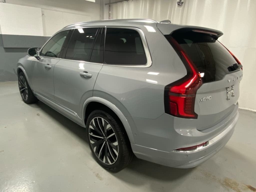 Used 2025 Volvo XC90 B6 Plus 7-Seater SUV
