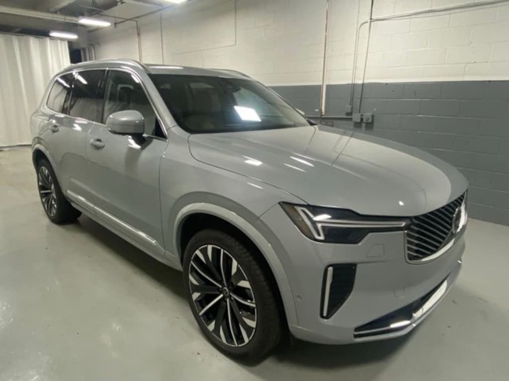 Used 2026 Volvo XC90 B6 Plus 7-Seater SUV