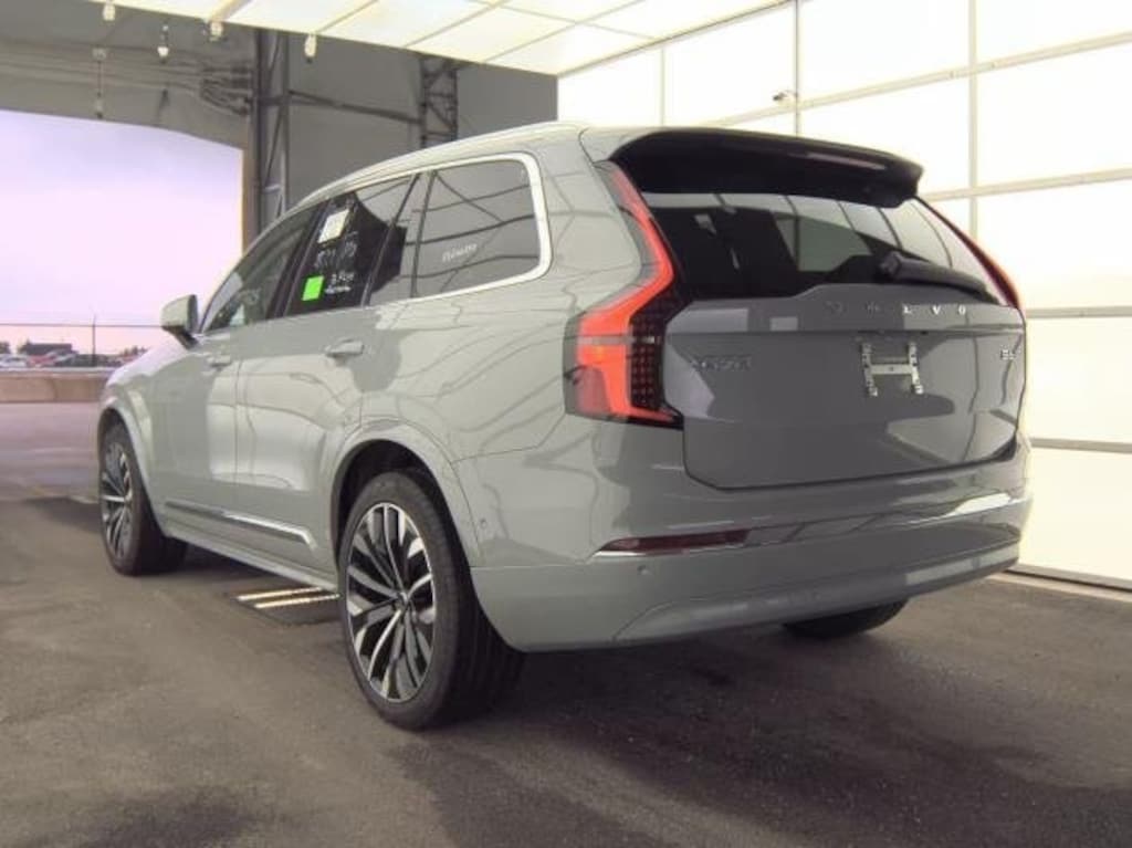 Used 2025 Volvo XC90 B6 Plus 7-Seater SUV