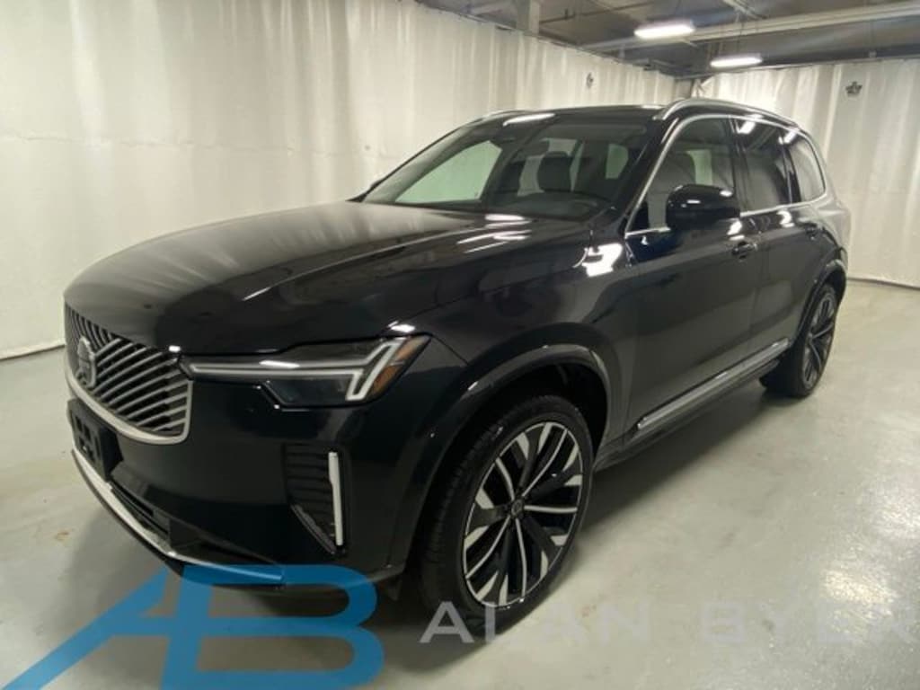 Used 2025 Volvo XC90 B5 Plus SUV