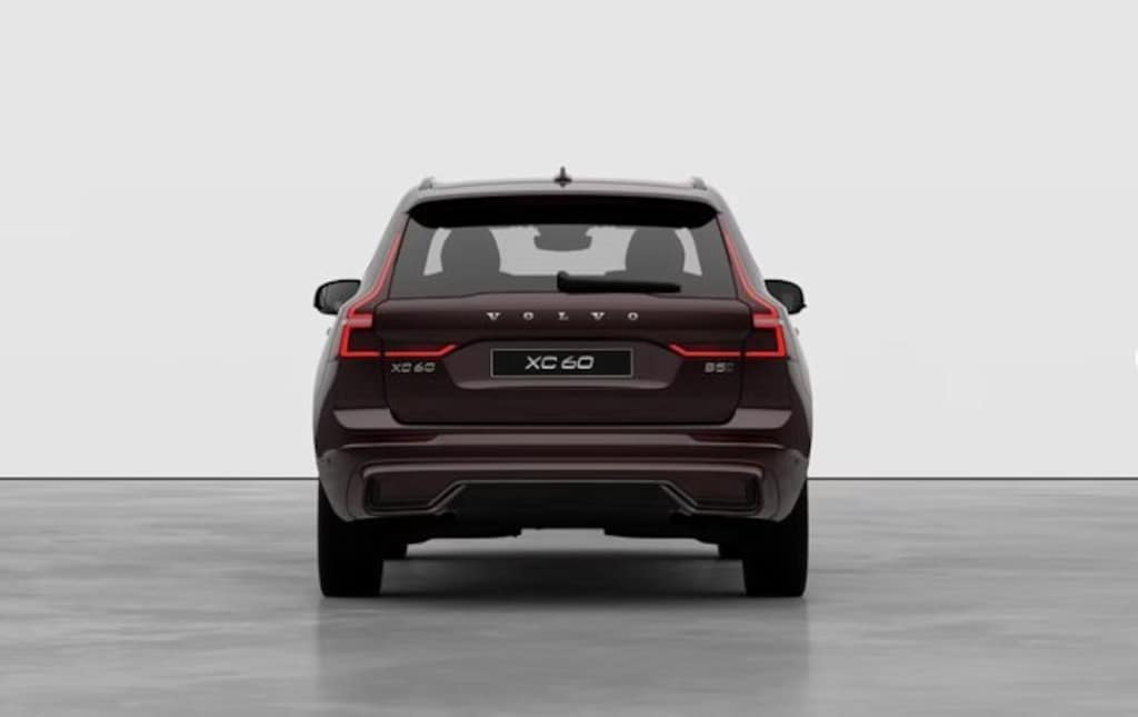 New 2026 Volvo XC60 B5 Plus SUV