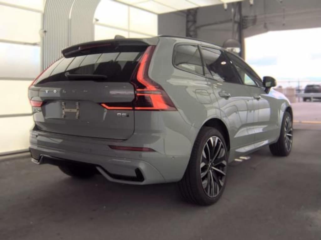 Used 2026 Volvo XC60 B5 Ultra SUV