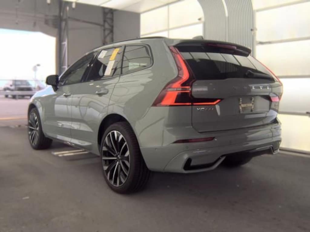 Used 2026 Volvo XC60 B5 Ultra SUV