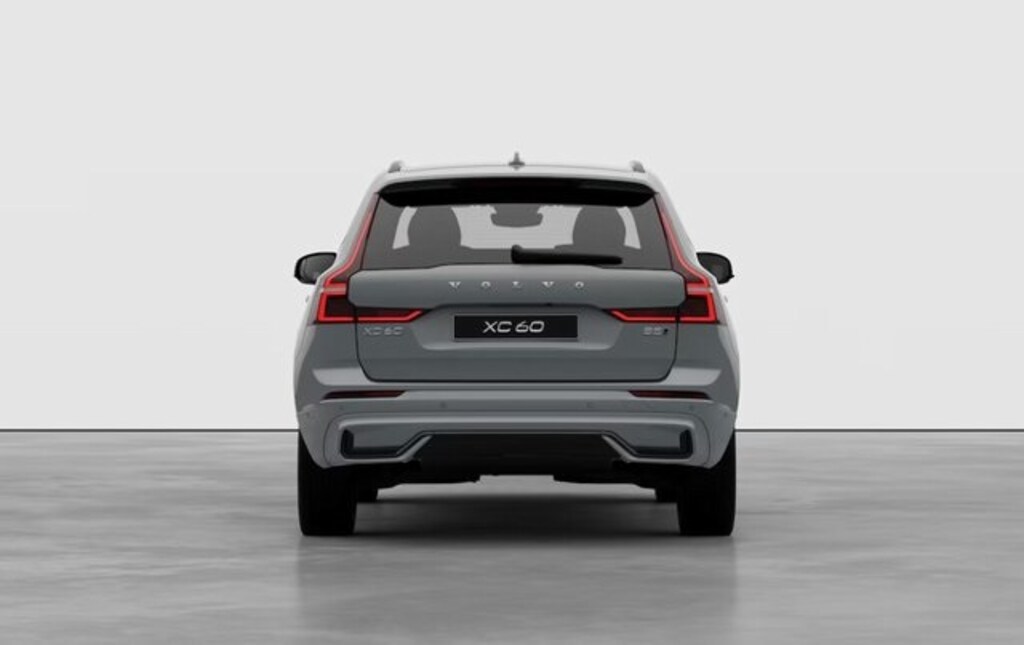 New 2026 Volvo XC60 B5 Plus SUV