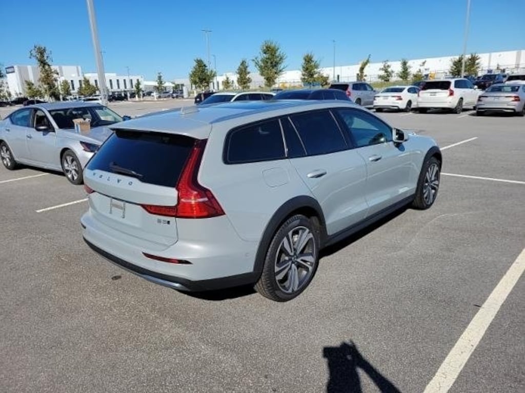 Used 2025 Volvo V60 Cross Country B5 Plus Wagon