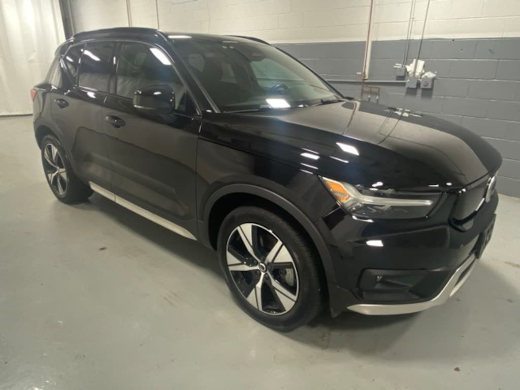 Used 2021 Volvo XC40 Recharge Pure Electric P8 SUV