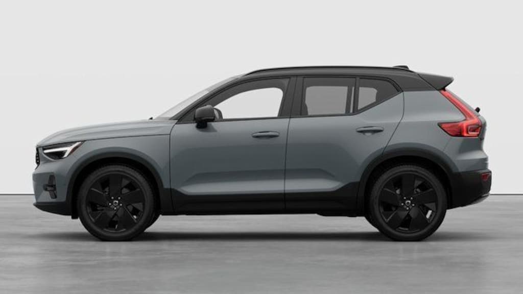 New 2026 Volvo XC40 B5 Ultra Black Edition SUV