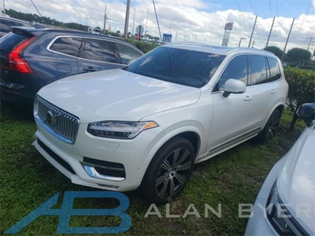 Used 2024 Volvo XC90 B5 Plus SUV