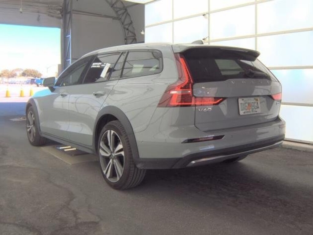 Used 2025 Volvo V60 Cross Country B5 Plus Wagon