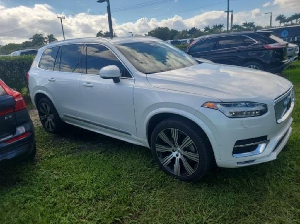 Used 2024 Volvo XC90 B5 Plus SUV