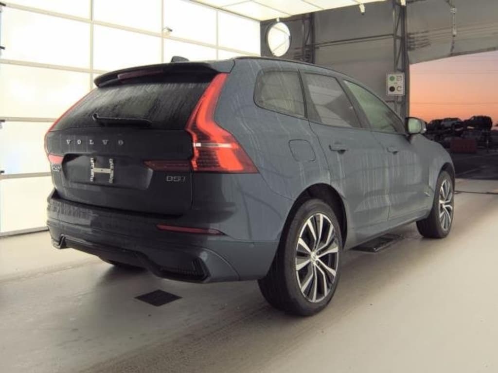Used 2025 Volvo XC60 B5 Plus SUV