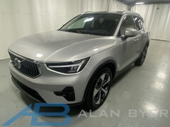 used 2025 Volvo XC40 B5 Plus Bright Theme SUV for sale in syracuse