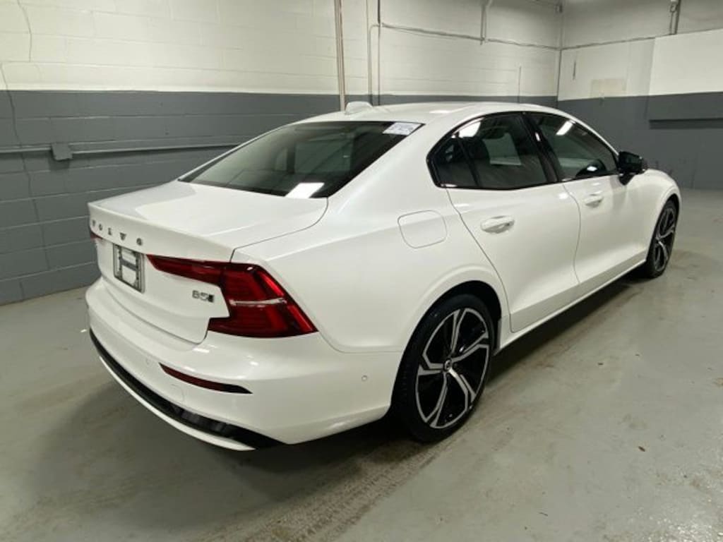 Used 2024 Volvo S60 Ultimate Sedan