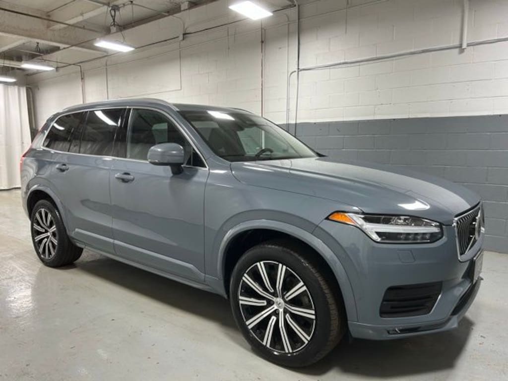 Used 2023 Volvo XC90 B5 Core SUV