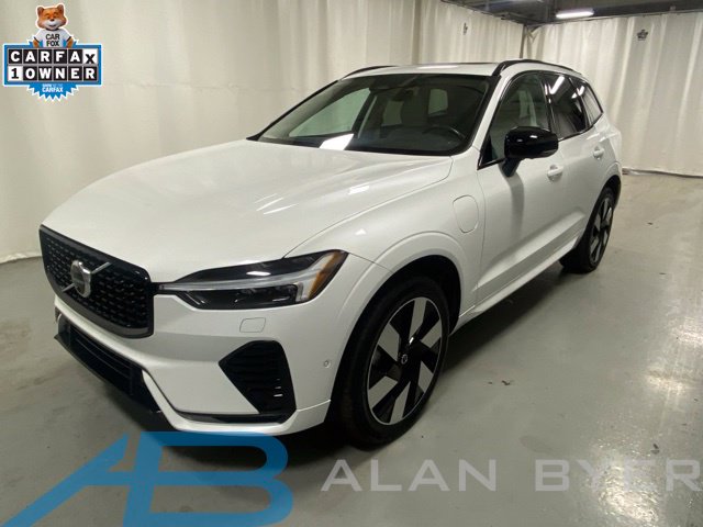  Volvo XC60 Recharge Plug-In Hybrid
