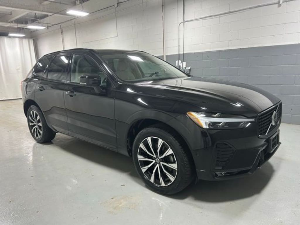 Used 2023 Volvo XC60 B5 Plus Dark Theme SUV