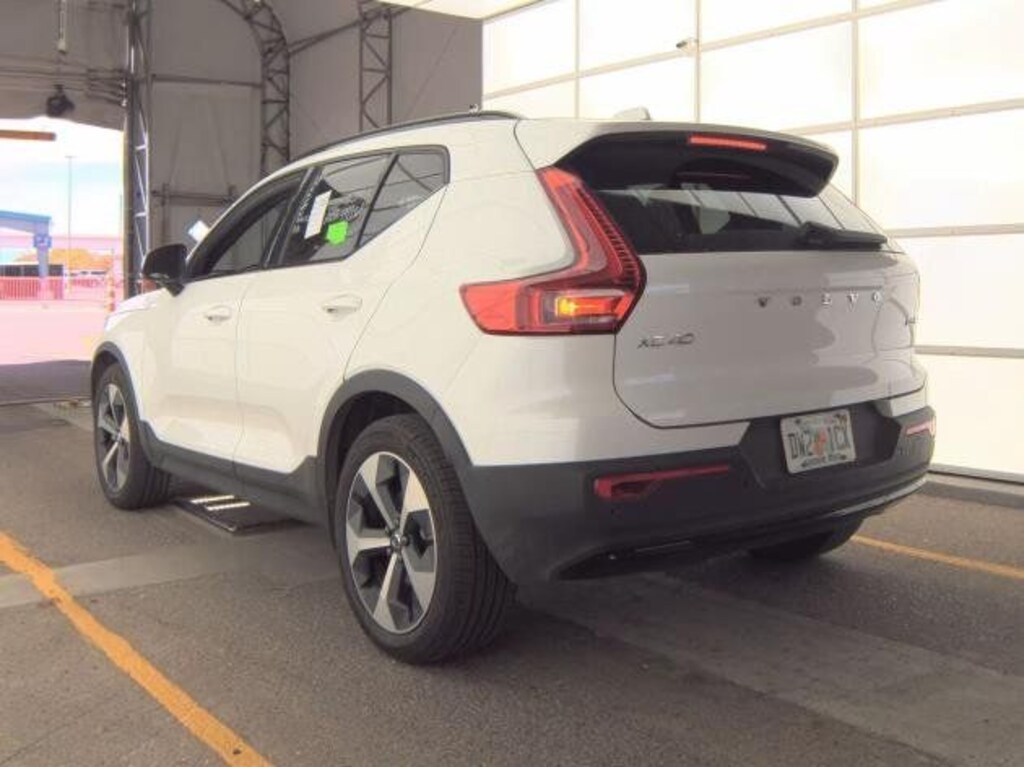 Used 2025 Volvo XC40 B5 Plus Dark Theme SUV