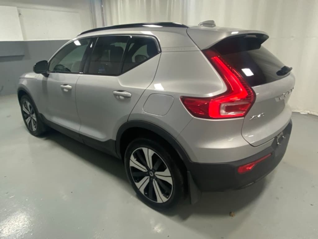 Certified 2023 Volvo XC40 Recharge Pure Electric Twin Core SUV