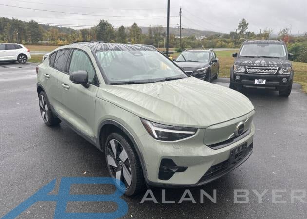 2023 Volvo C40 Ultimate