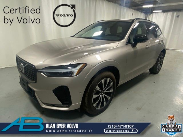 2025 Volvo XC60 B5 Plus Dark AWD's photo