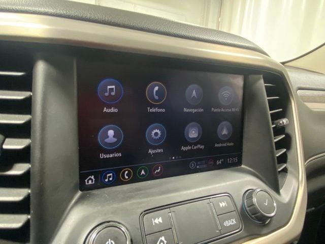 2022 GMC Acadia Denali - Photo 17