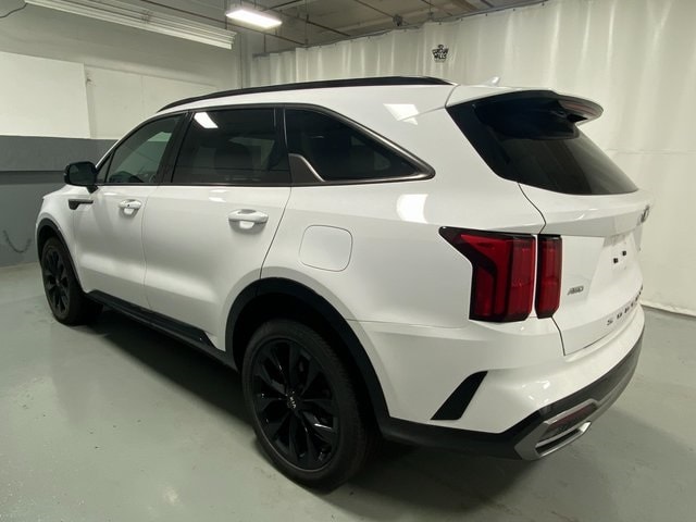 Used 2021 Kia Sorento SX with VIN 5XYRKDLF2MG052769 for sale in Syracuse, NY