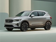 used 2023 Volvo XC40 B5 Plus Bright Theme SUV for sale in syracuse