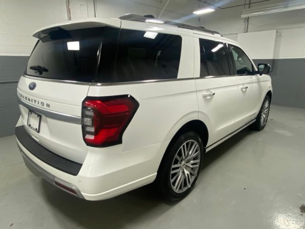 Used 2023 Ford Expedition Platinum SUV