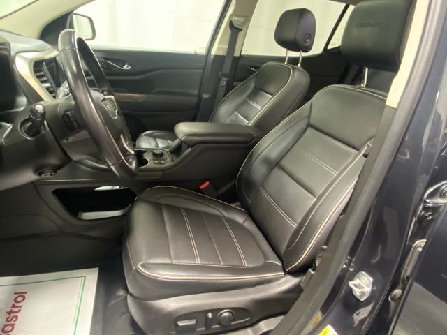 2022 GMC Acadia Denali - Photo 10