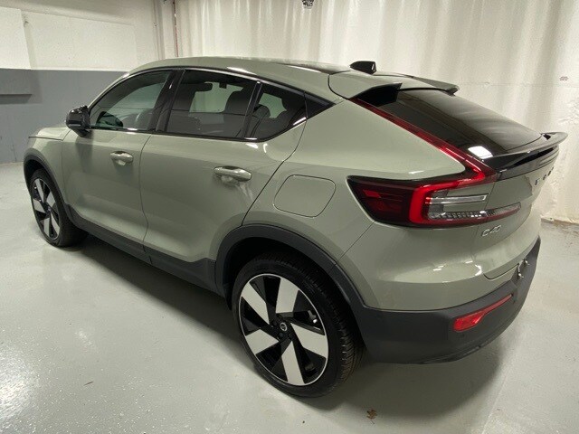 2023 Volvo C40 Recharge Ultimate photo 2