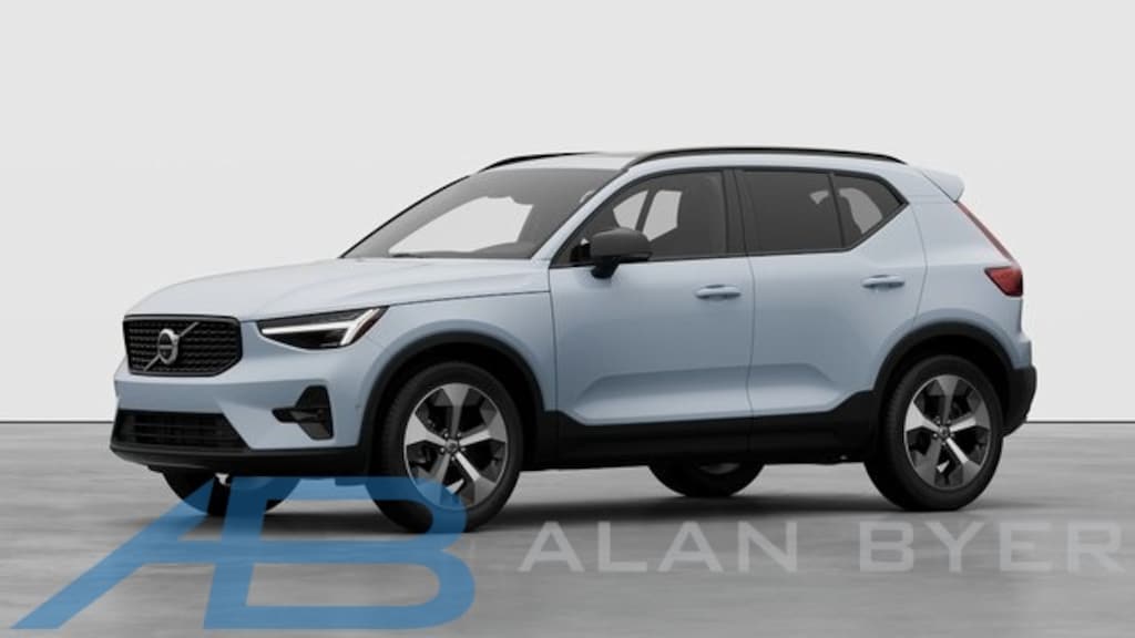 New 2026 Volvo XC40 B5 Plus SUV