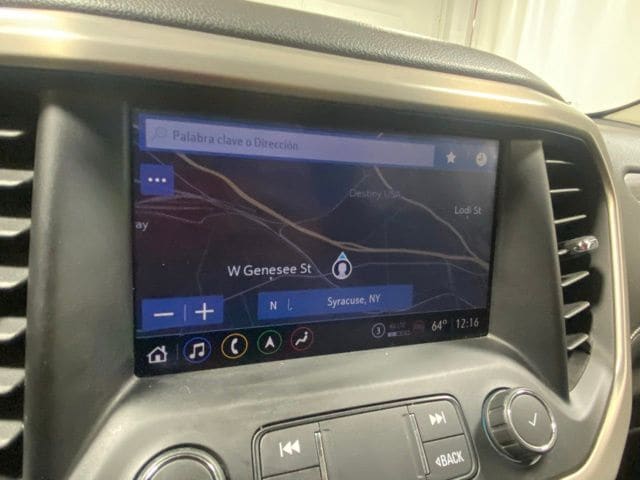 2022 GMC Acadia Denali - Photo 19