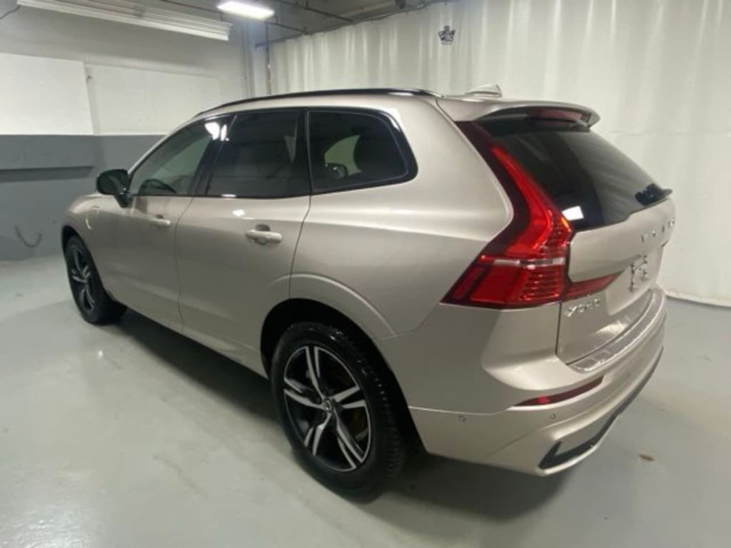 Used 2025 Volvo XC60 Plug-In Hybrid T8 Ultra SUV