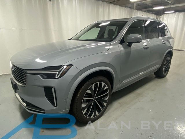 2025 Volvo XC90 B6 Plus Bright 7-Seater 4WD's photo