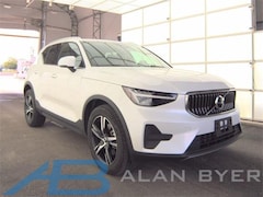 used 2025 Volvo XC40 B5 Core SUV for sale in syracuse