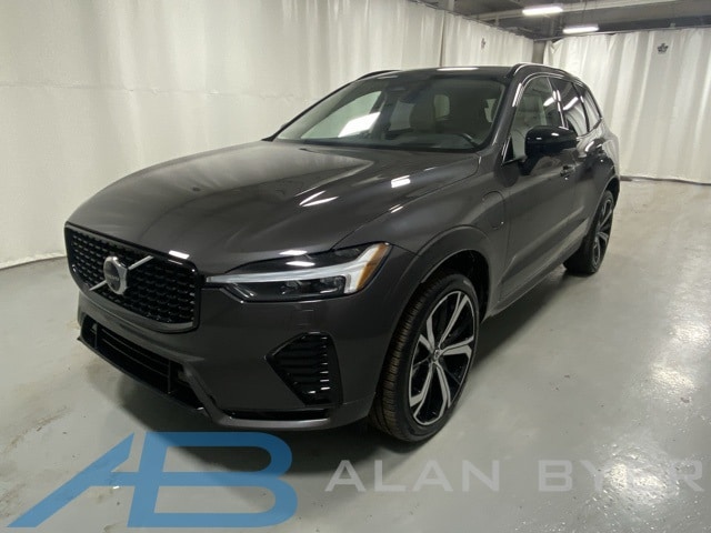 2025 Volvo XC60 Ultra's photo