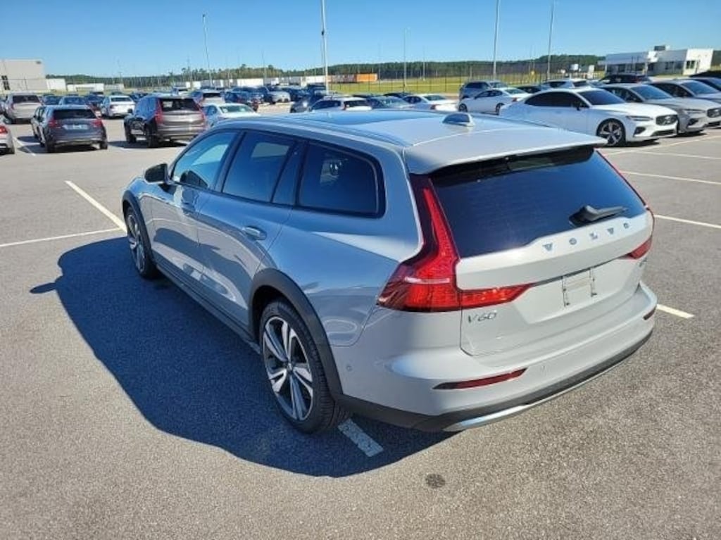 Used 2025 Volvo V60 Cross Country B5 Plus Wagon