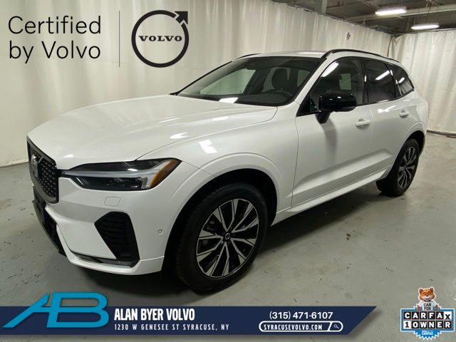 2025 Volvo XC60 B5 Plus Dark AWD's photo