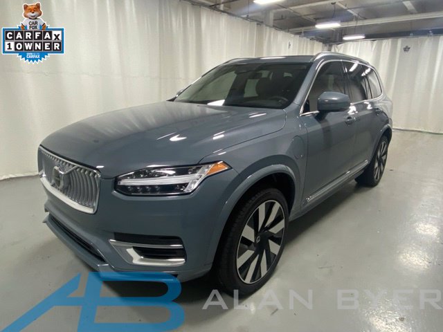2023 Volvo XC90 Core