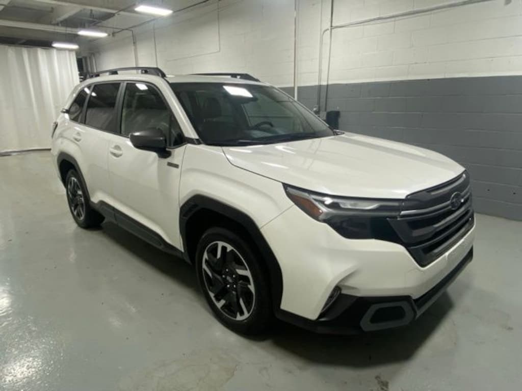 Used 2025 Subaru Forester Hybrid Limited SUV