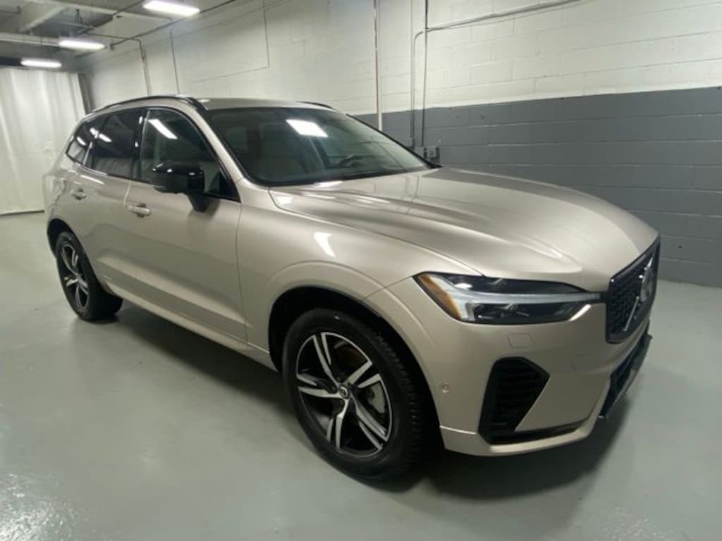 Used 2025 Volvo XC60 Plug-In Hybrid T8 Ultra SUV