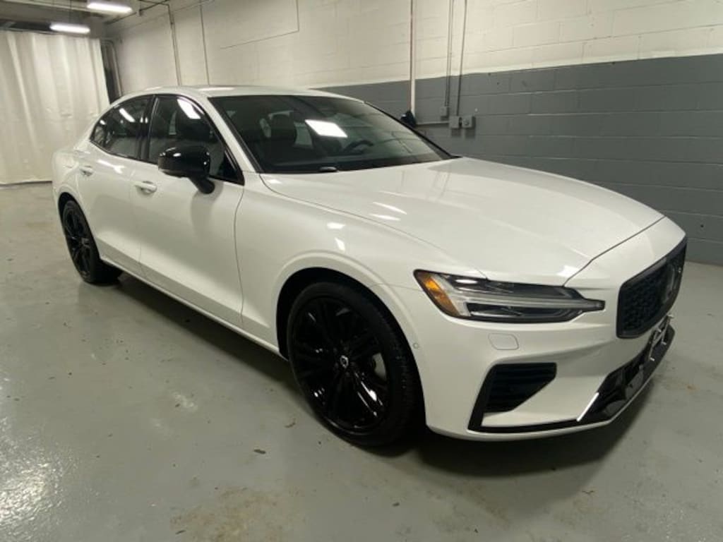 Used 2025 Volvo S60 Plug-In Hybrid T8 Ultra Black Edition Sedan