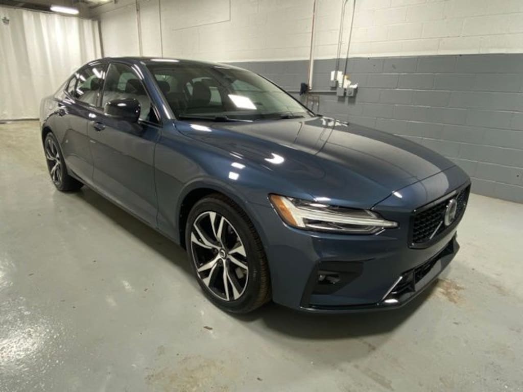 Used 2025 Volvo S60 B5 Plus Sedan
