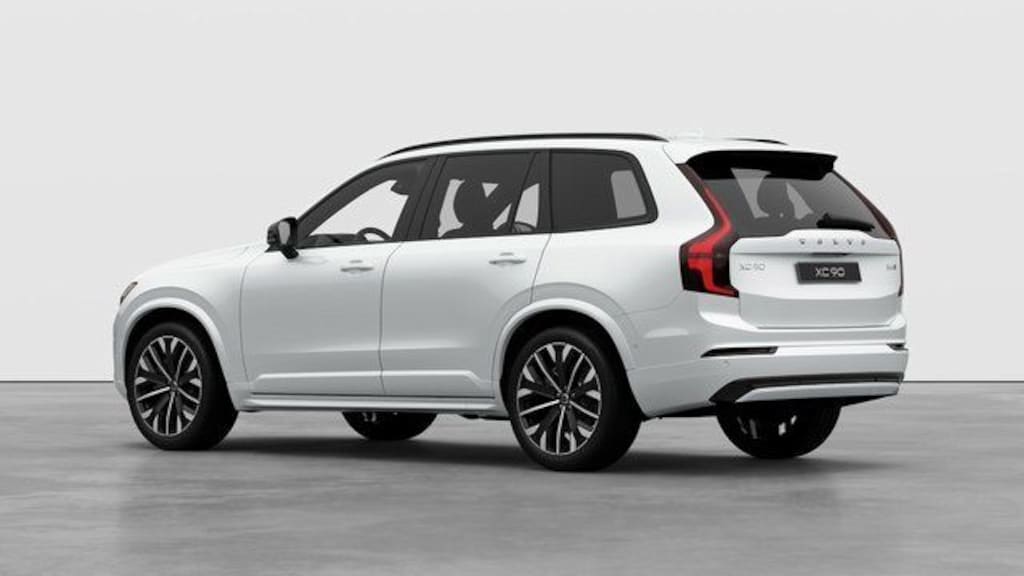 New 2026 Volvo XC90 B6 Ultra Dark Theme 7-Seater SUV