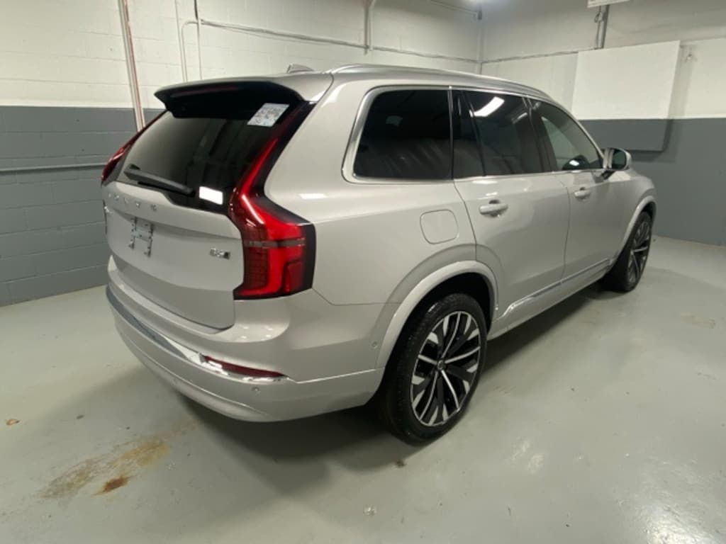 Certified 2025 Volvo XC90 B6 Plus 7-Seater SUV