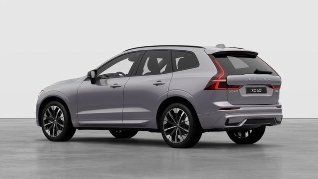 New 2026 Volvo XC60 B5 Plus SUV