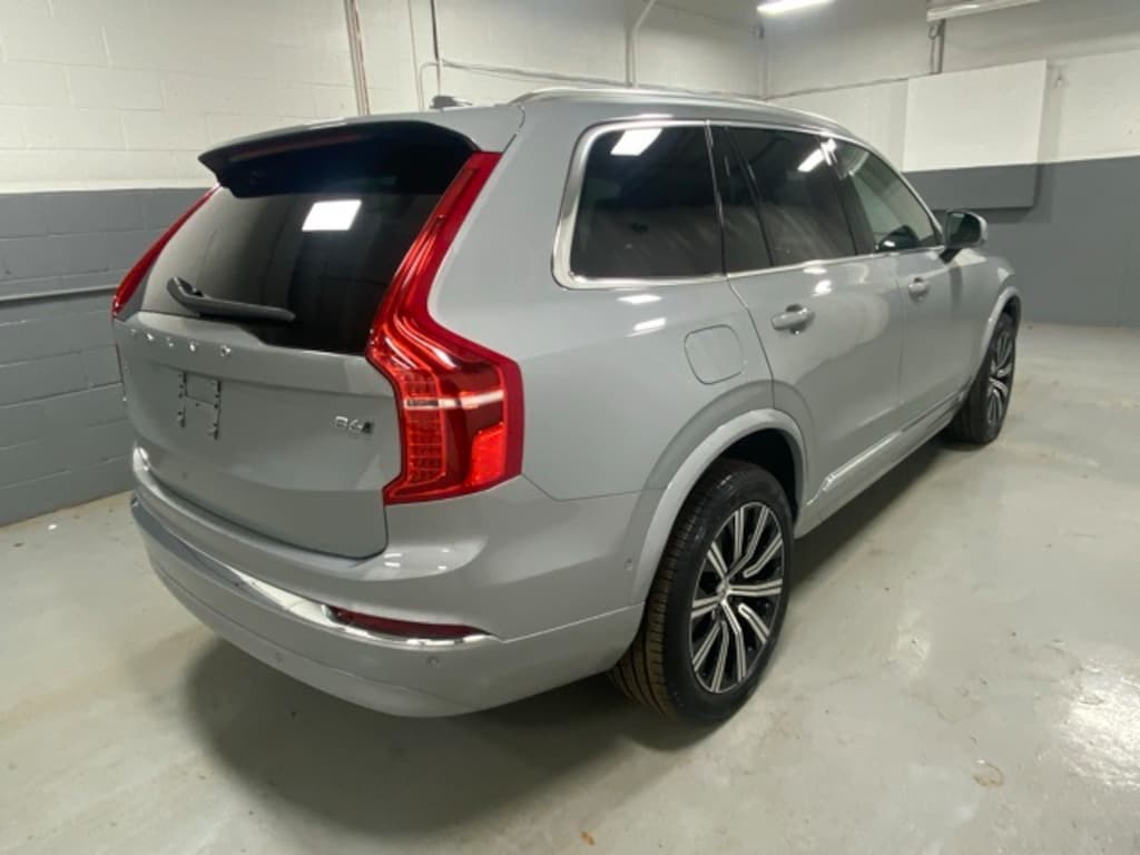 Used 2025 Volvo XC90 B6 Plus 7-Seater SUV