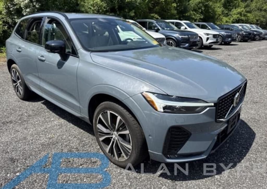 Certified 2024 Volvo XC60 B5 Plus Dark Theme SUV