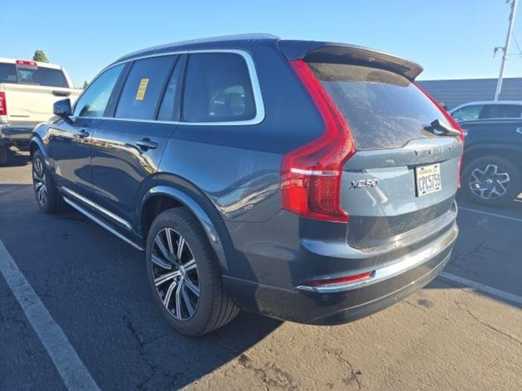 Used 2025 Volvo XC90 B5 Core SUV