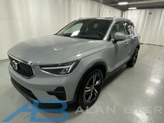 used 2025 Volvo XC40 B5 Core SUV for sale in syracuse